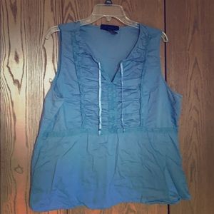 CLOSING 2/15 Boho top with lace trim 18/20